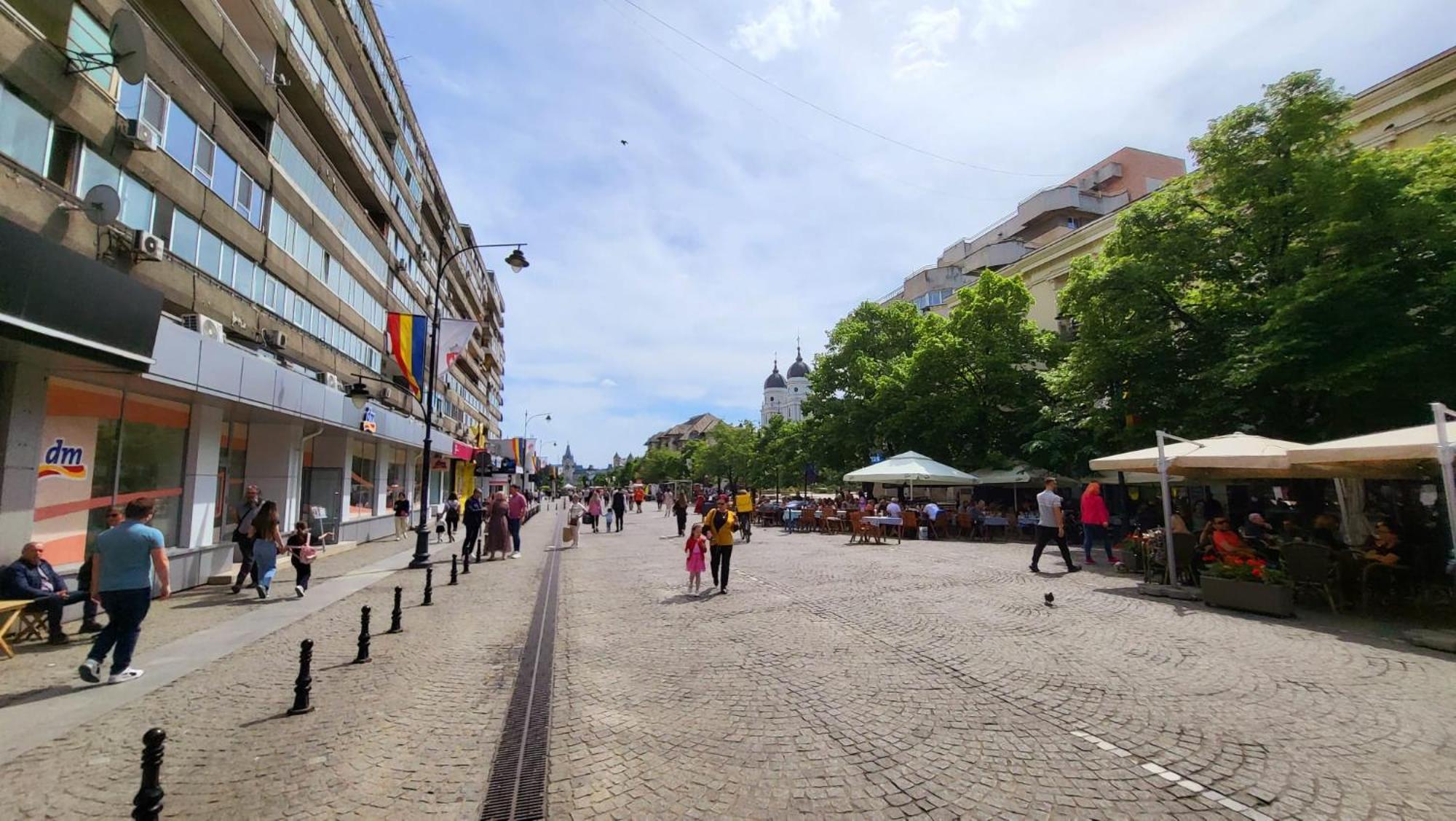 Modern Studio In The Heart Of Iasi Luaran gambar